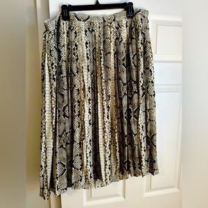 Jcrew midi snakeskin print a line skirt size 18